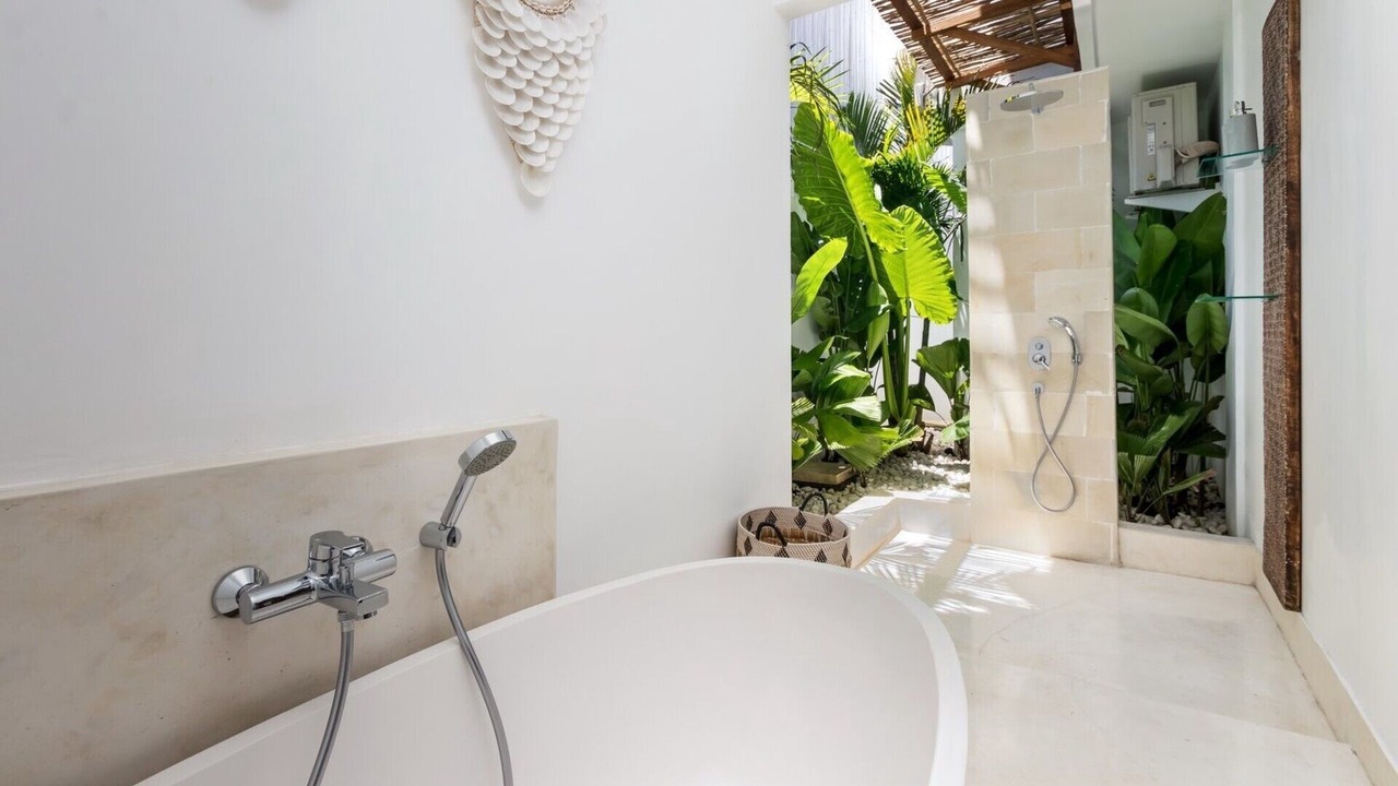 Photo of Bathroom in Drupadi