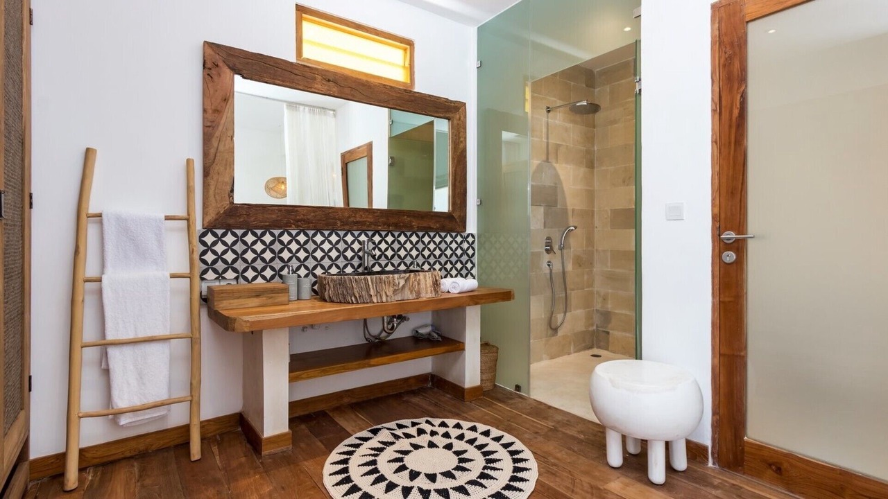 Photo of Bathroom in Drupadi