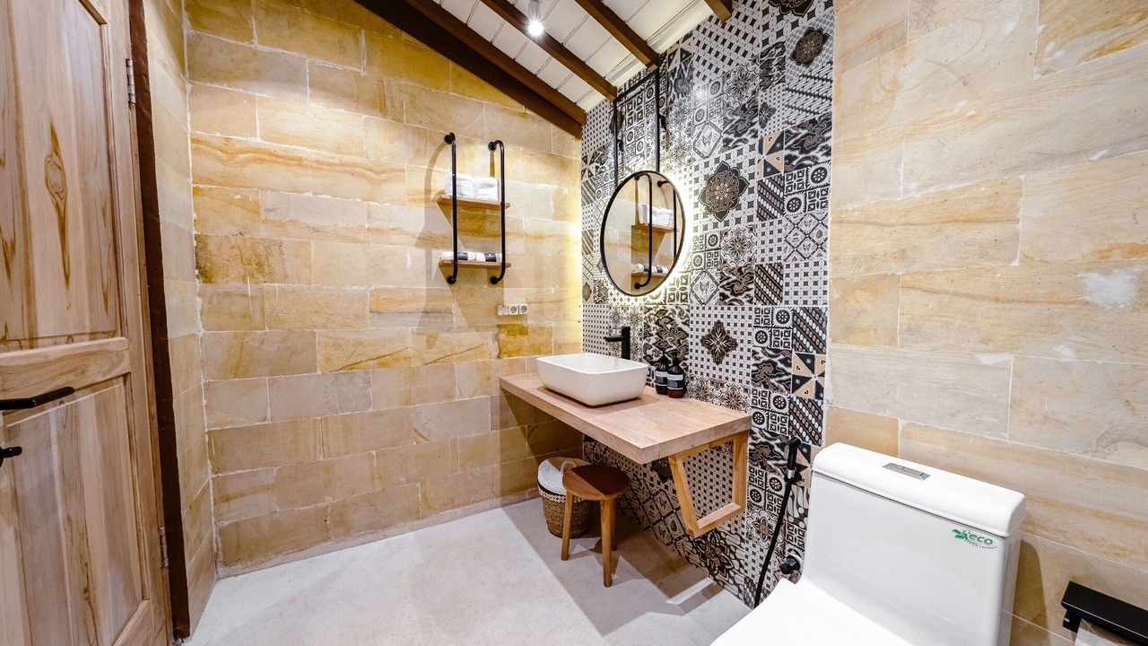 Photo of Bathroom in Singakerta