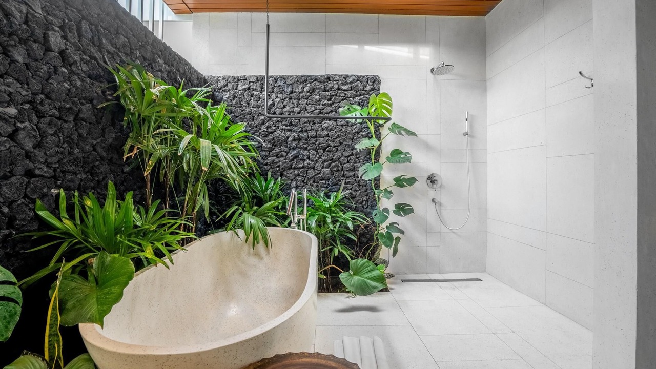 Photo of Bathroom in Sayan