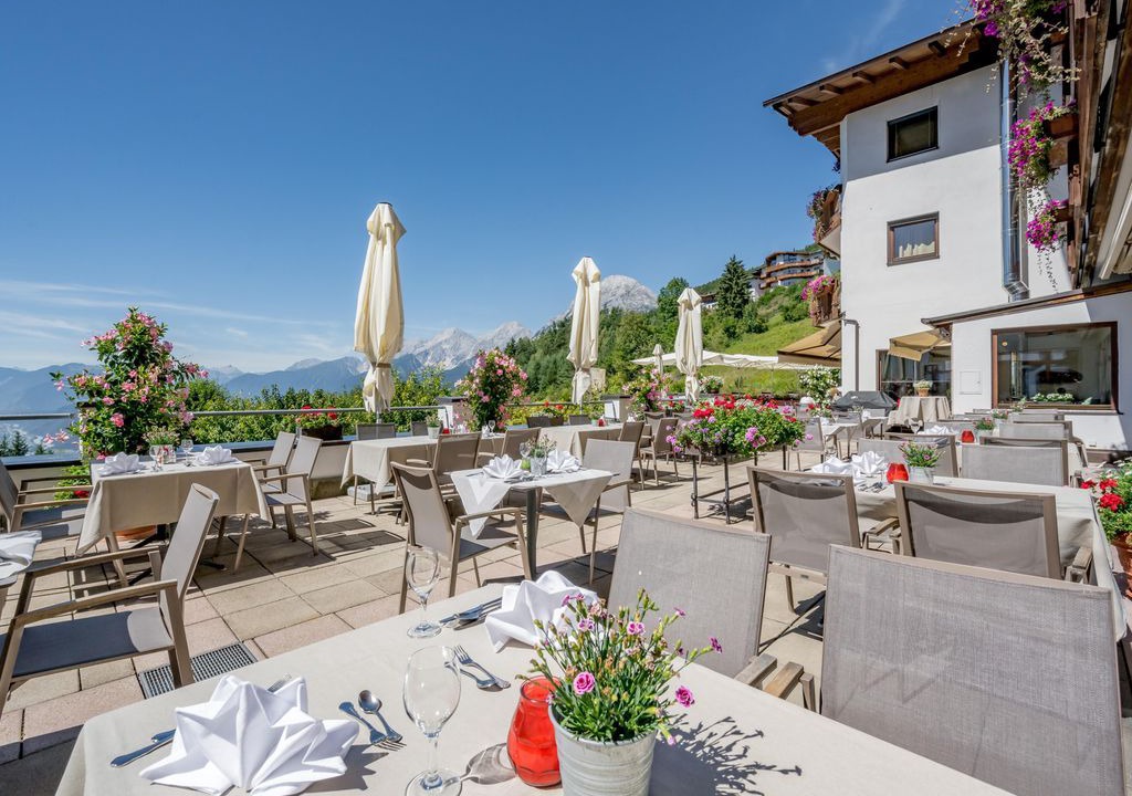 Photo of Outdoor in Mosern