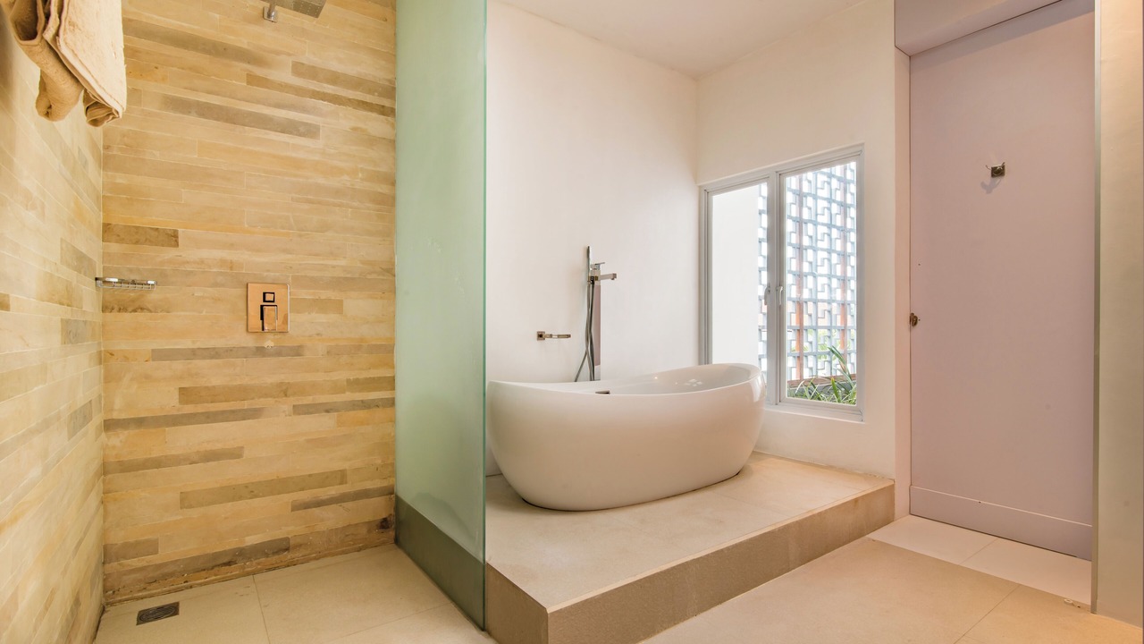 Photo of Bathroom in Sunset Road