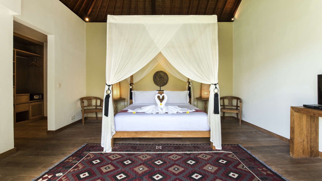 Photo of Bedroom in Drupadi
