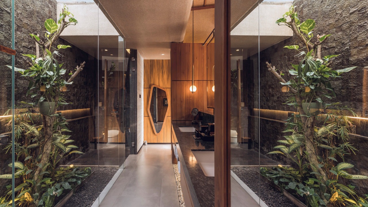 Photo of Bathroom in Sunset Road