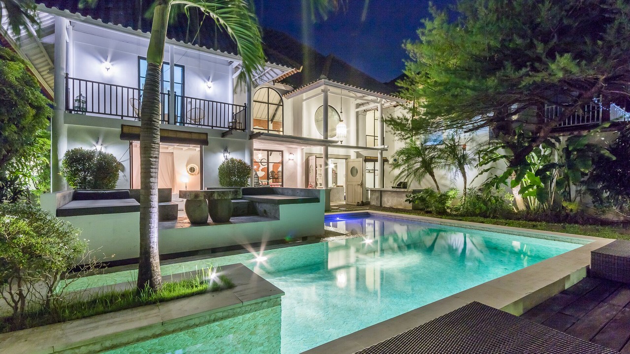 Photo of Outdoor in Sunset Road