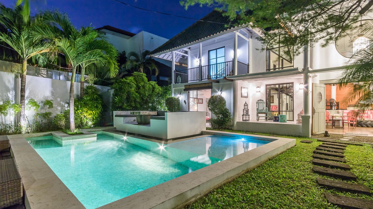 Photo of Outdoor in Sunset Road