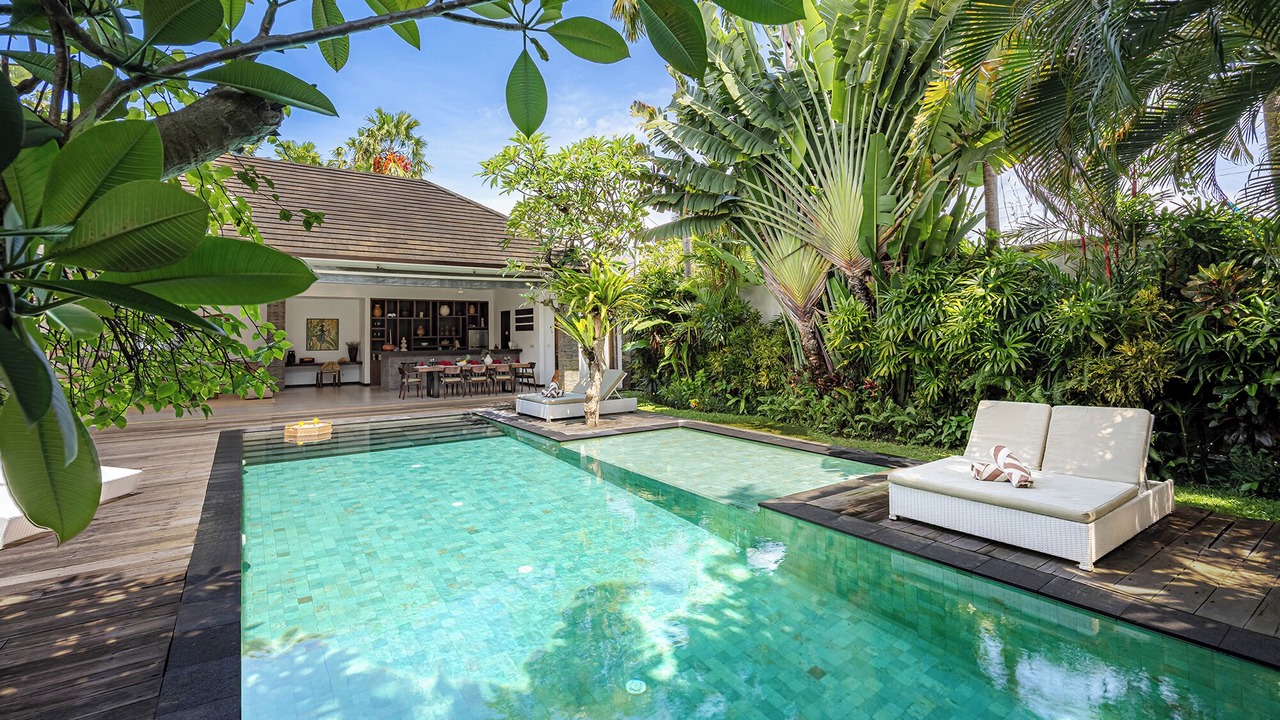 Photo of Outdoor in Sunset Road