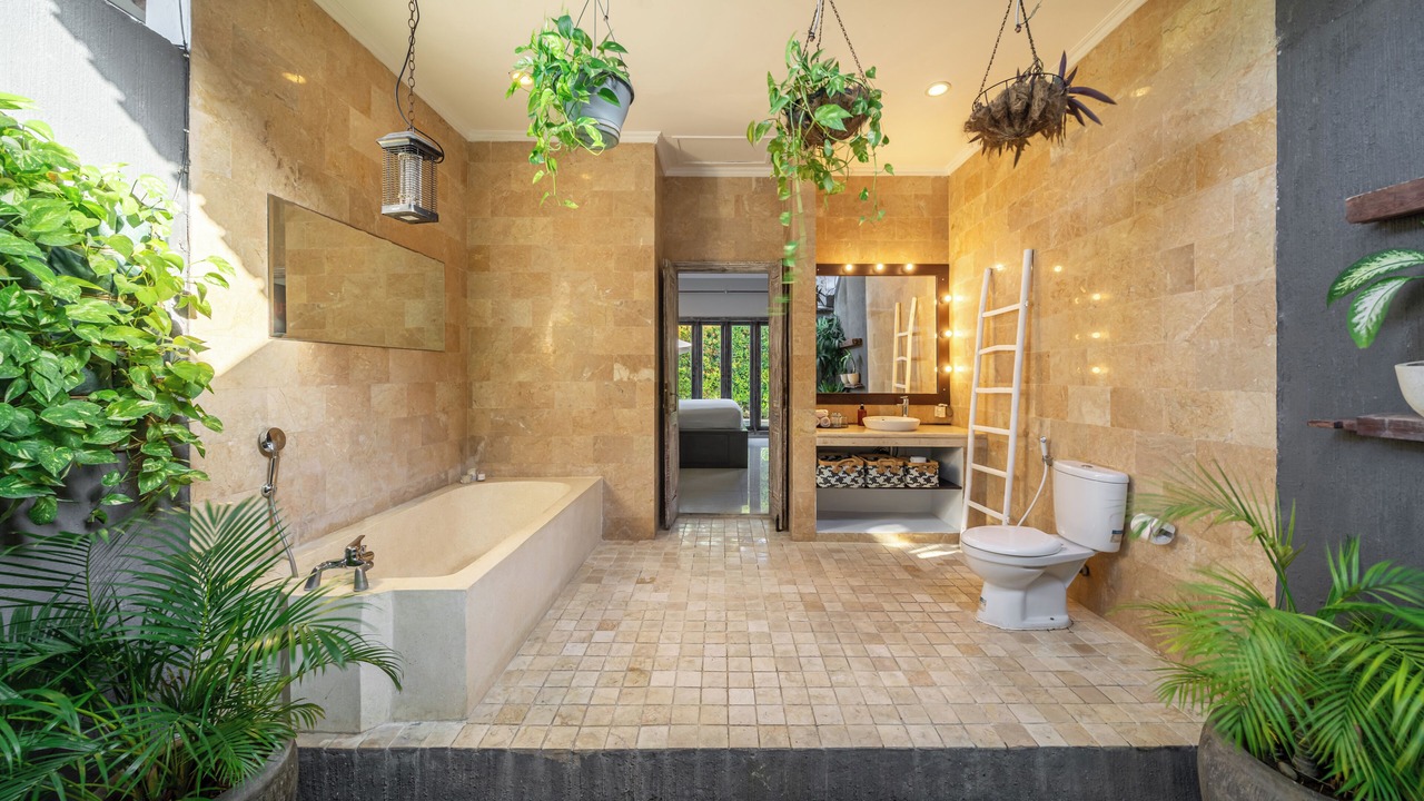 Photo of Bathroom in Petitenget