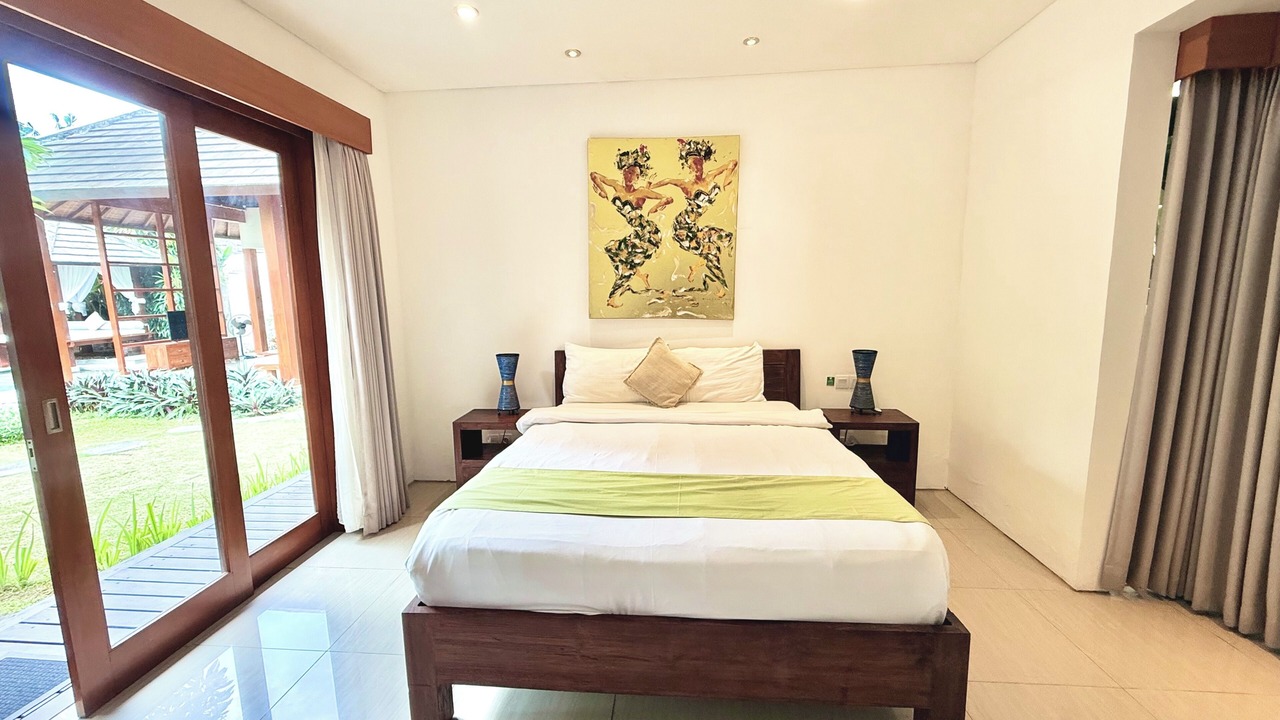 Photo of Bedroom in Drupadi