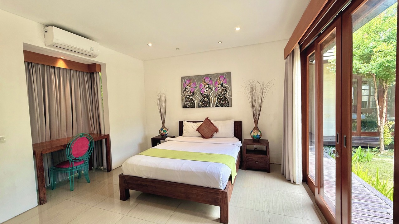 Photo of Bedroom in Drupadi