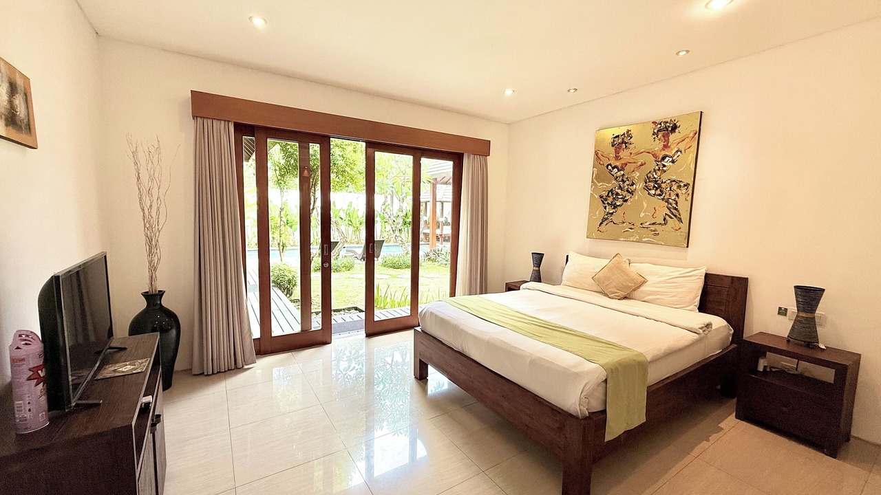 Photo of Bedroom in Drupadi