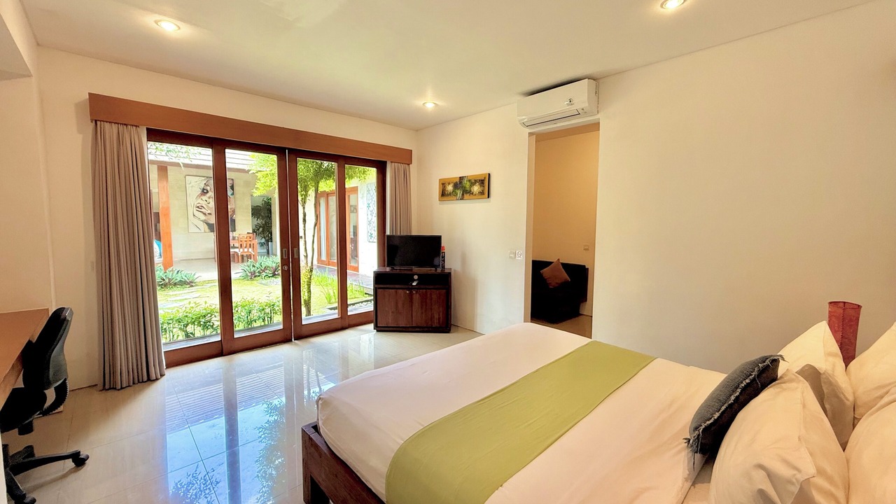 Photo of Bedroom in Drupadi