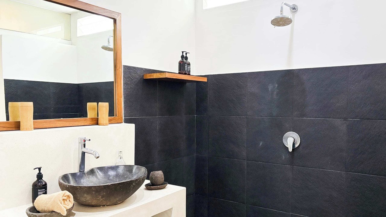 Photo of Bathroom in Drupadi