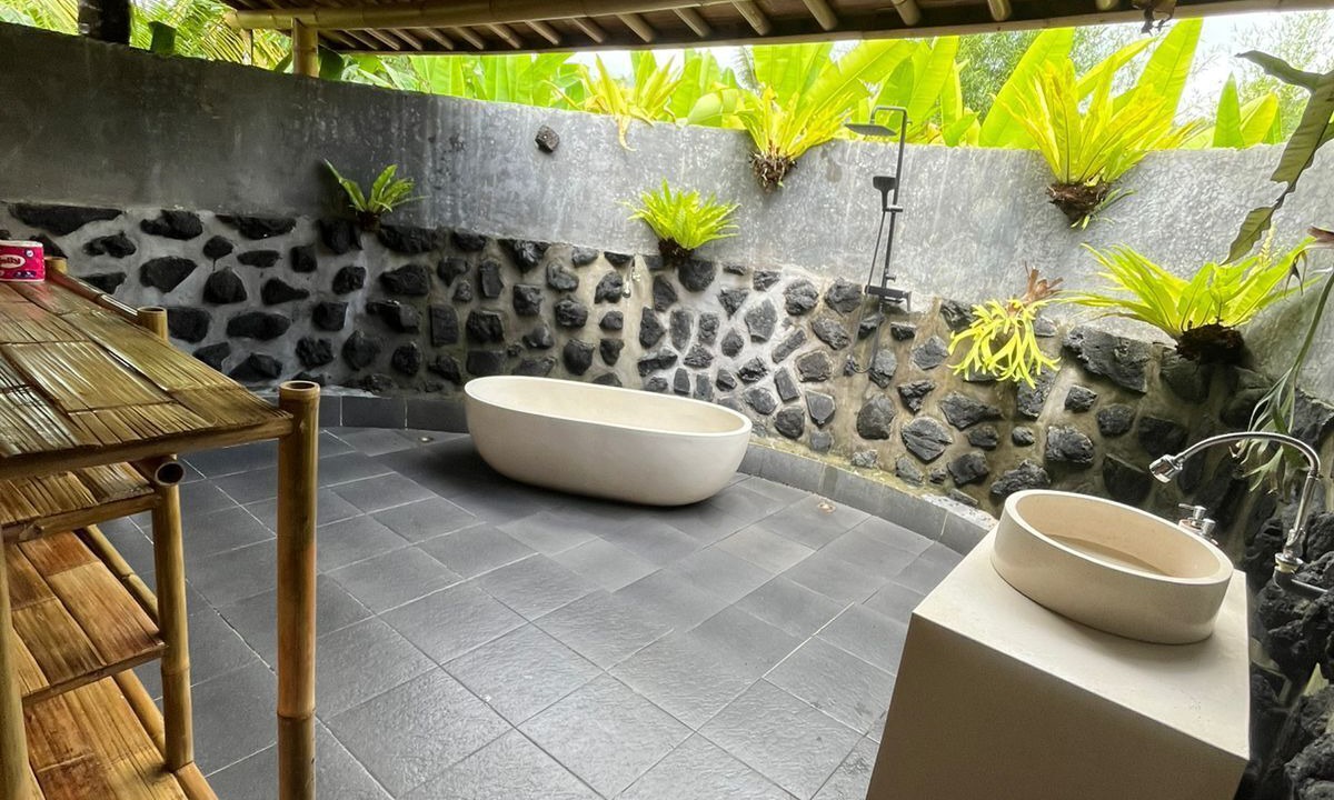 Photo of Bathroom in Selat