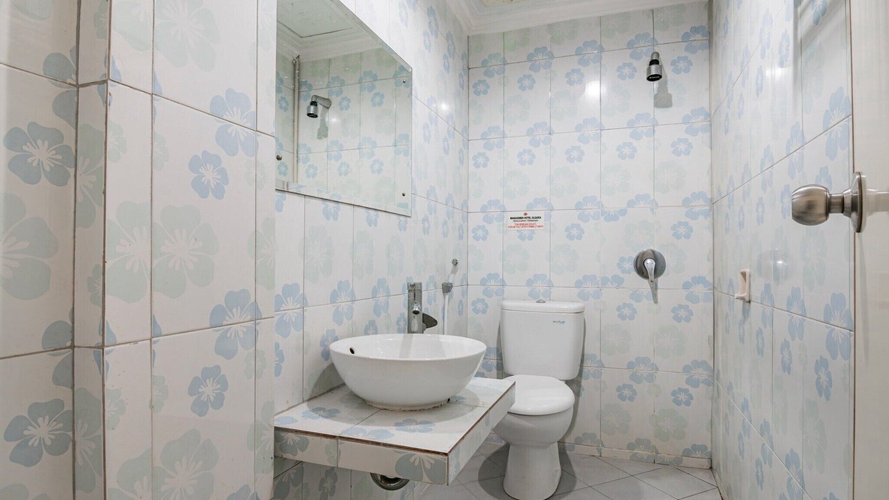 Photo of Bathroom in Pekanbaru