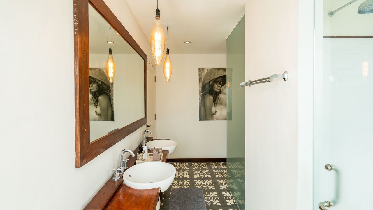 Photo of Bathroom in Dyanapura
