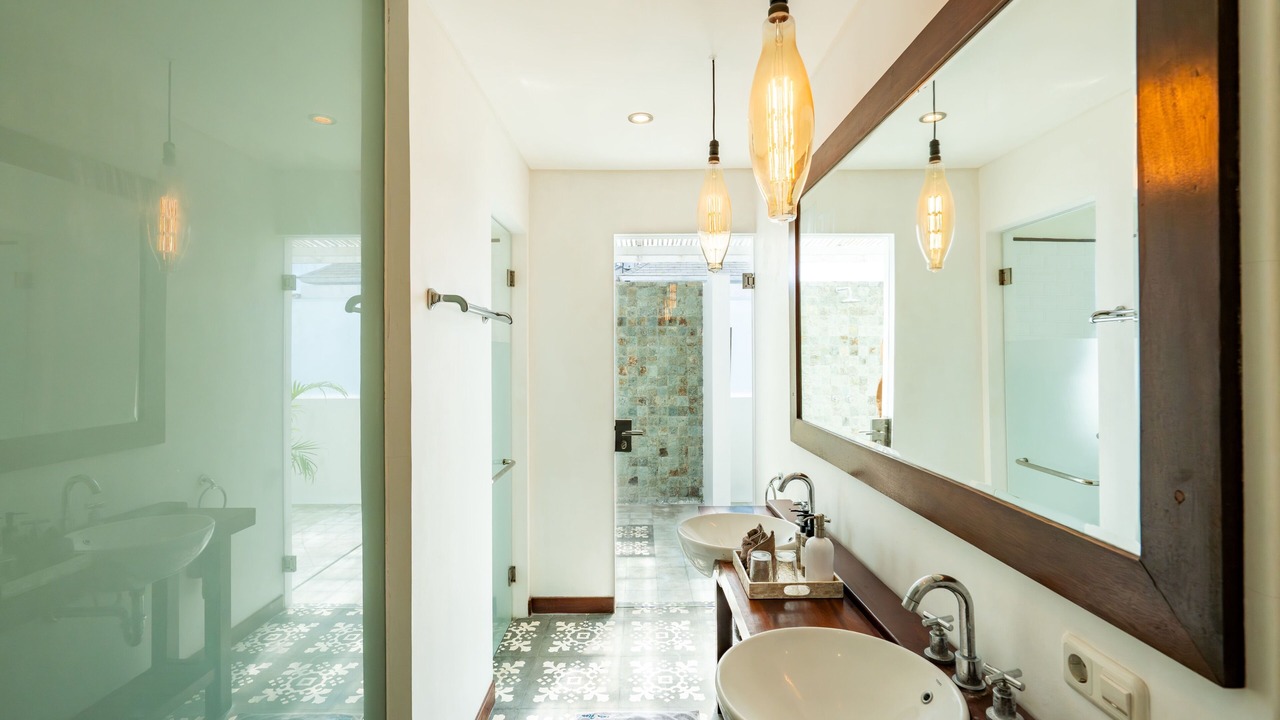 Photo of Bathroom in Dyanapura