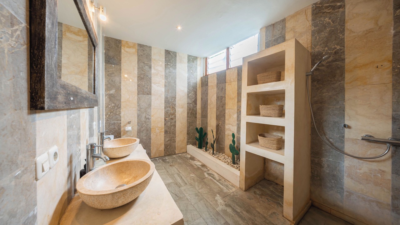 Photo of Bathroom in Padonan