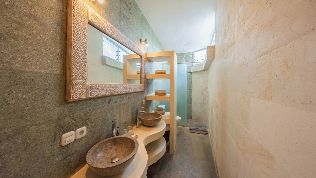 Photo of Bathroom in Padonan