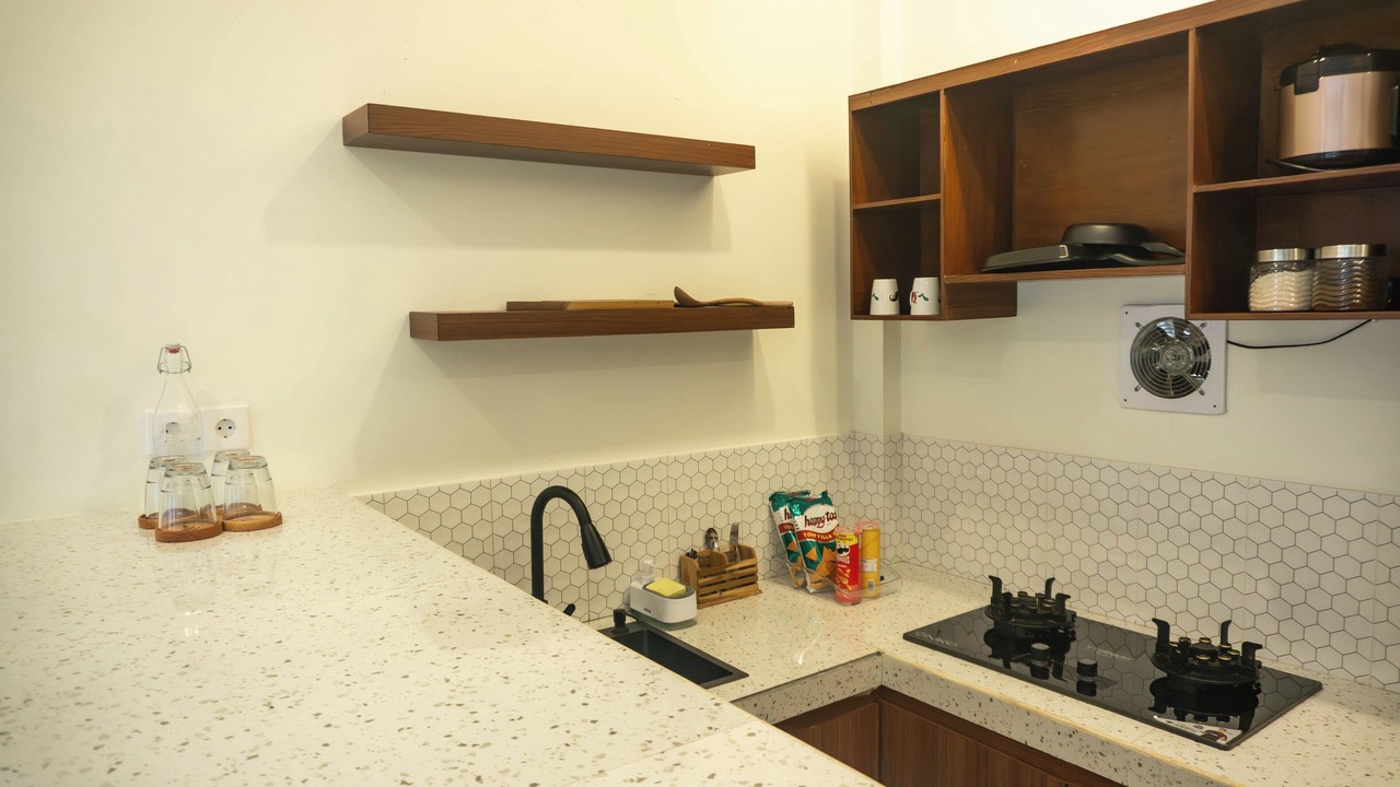 Photo of Kitchen in Pemenang