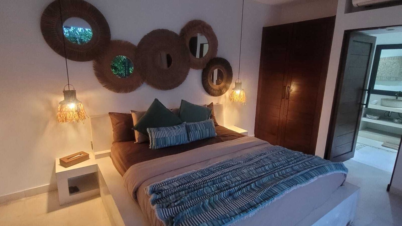 Photo of Bedroom in Sunset Road