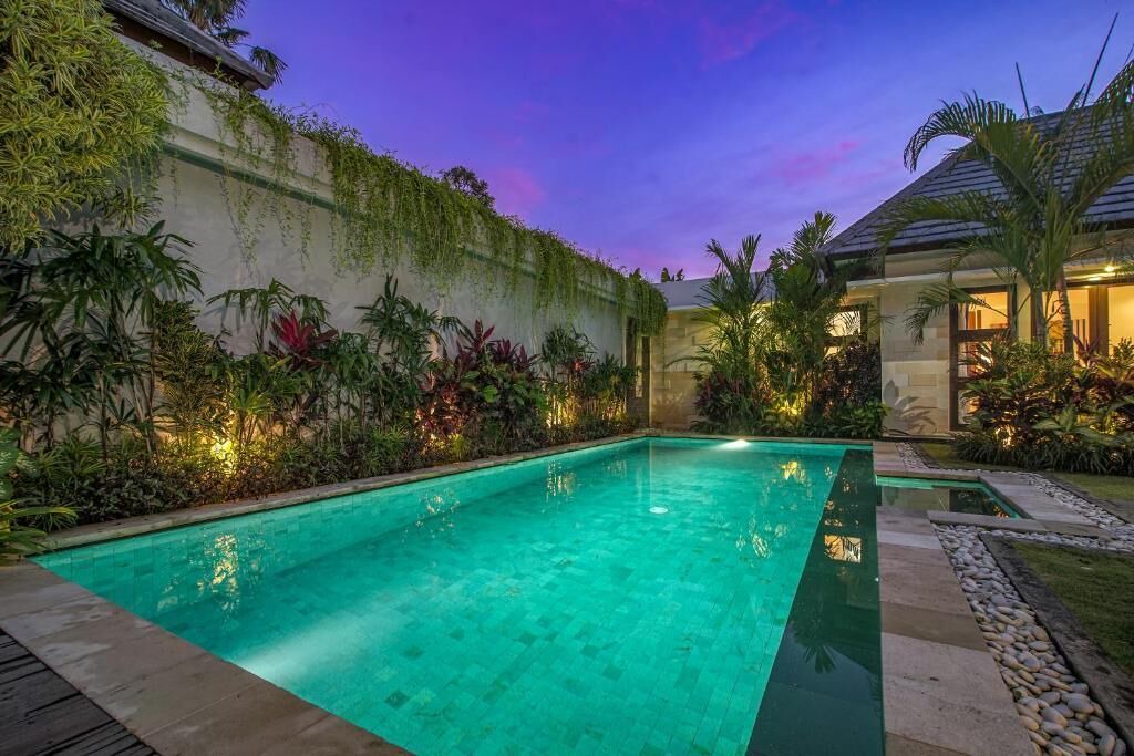 Photo of Outdoor in Sunset Road