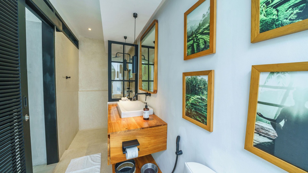 Photo of Bathroom in Batu Bolong