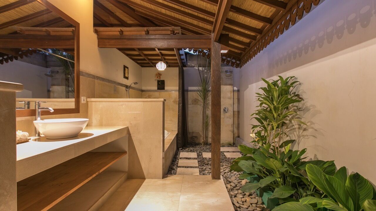 Photo of Bathroom in Lodtunduh