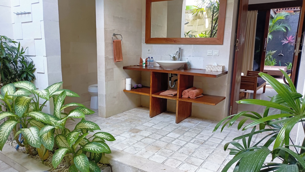 Photo of Bathroom in Dyanapura
