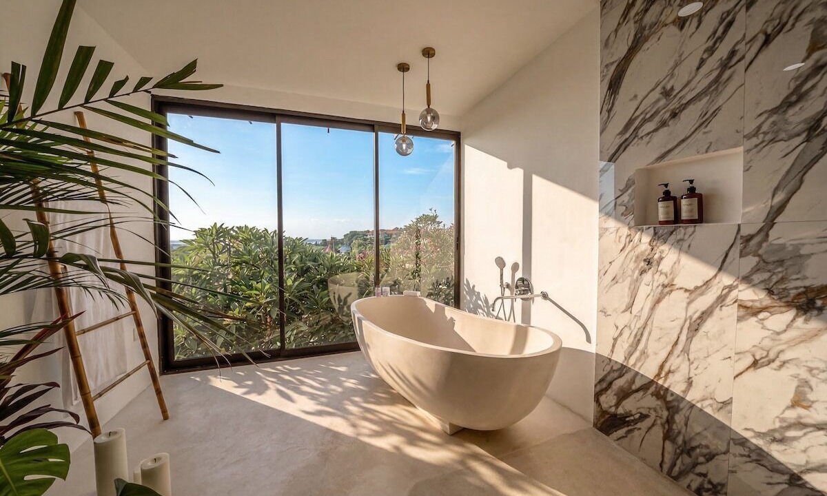 Photo of Bathroom in Mumbul