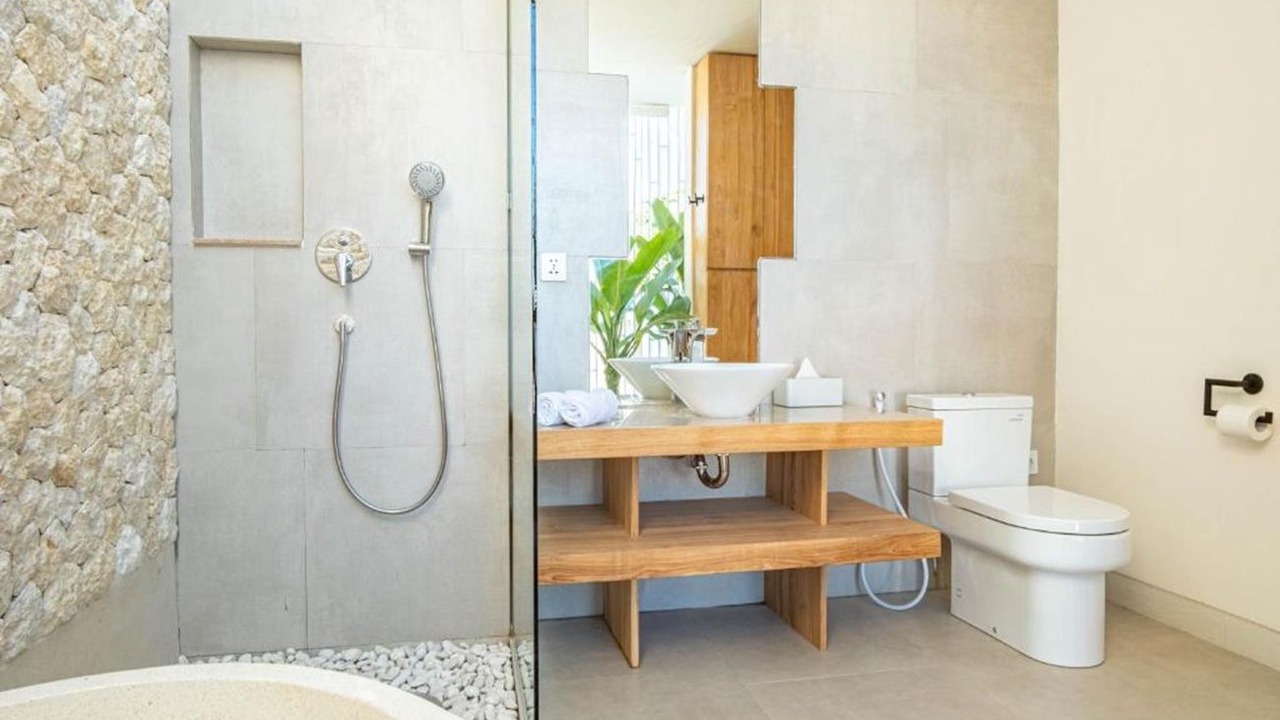 Photo of Bathroom in Pererenan