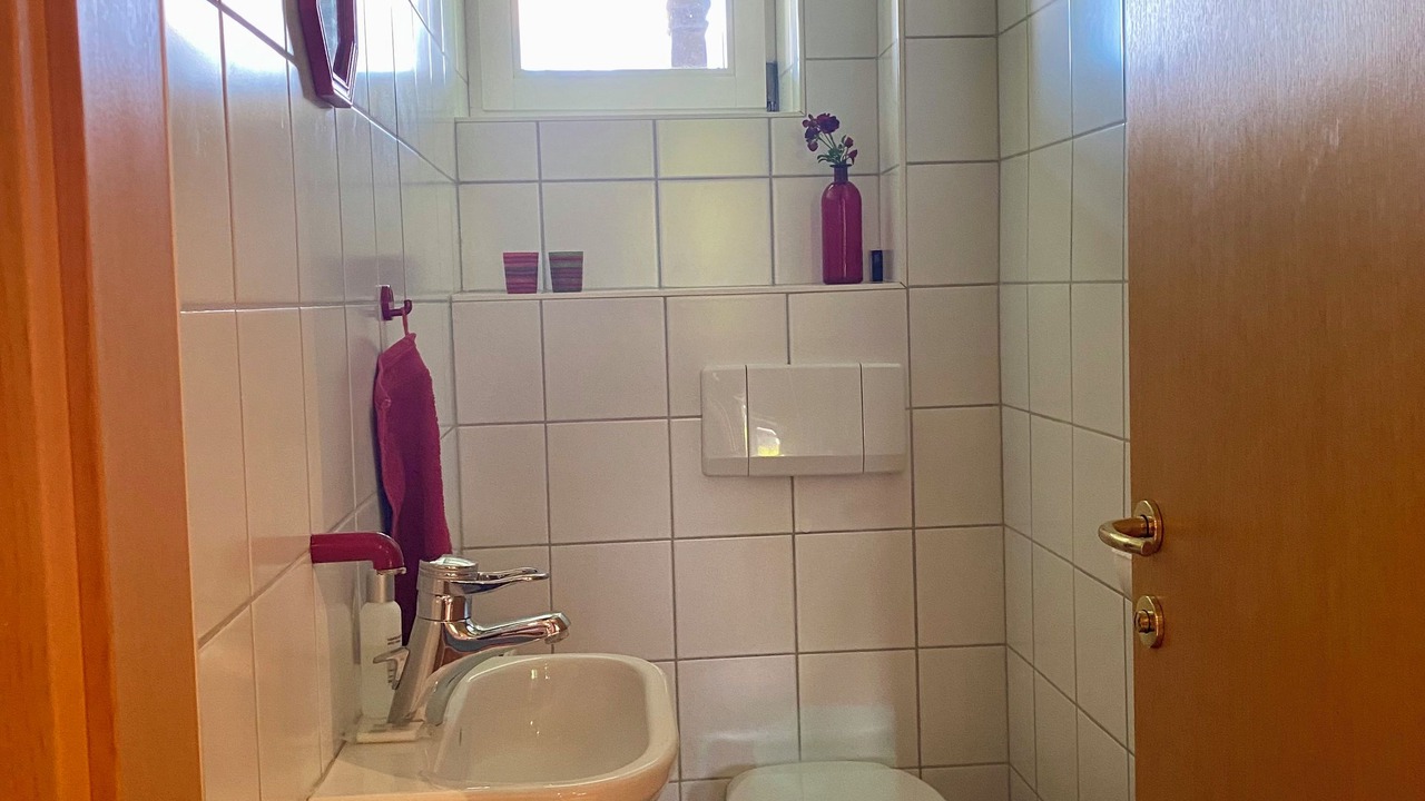 Photo of Bathroom in Mutters