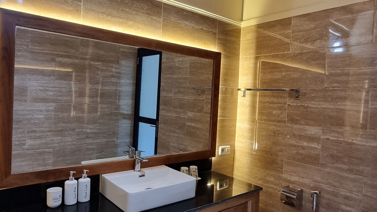 Photo of Bathroom in Kaliasem