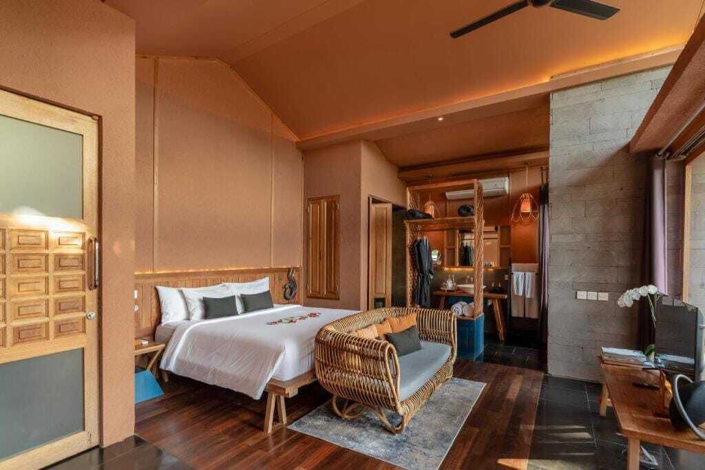 Photo of Bedroom in Sambahan