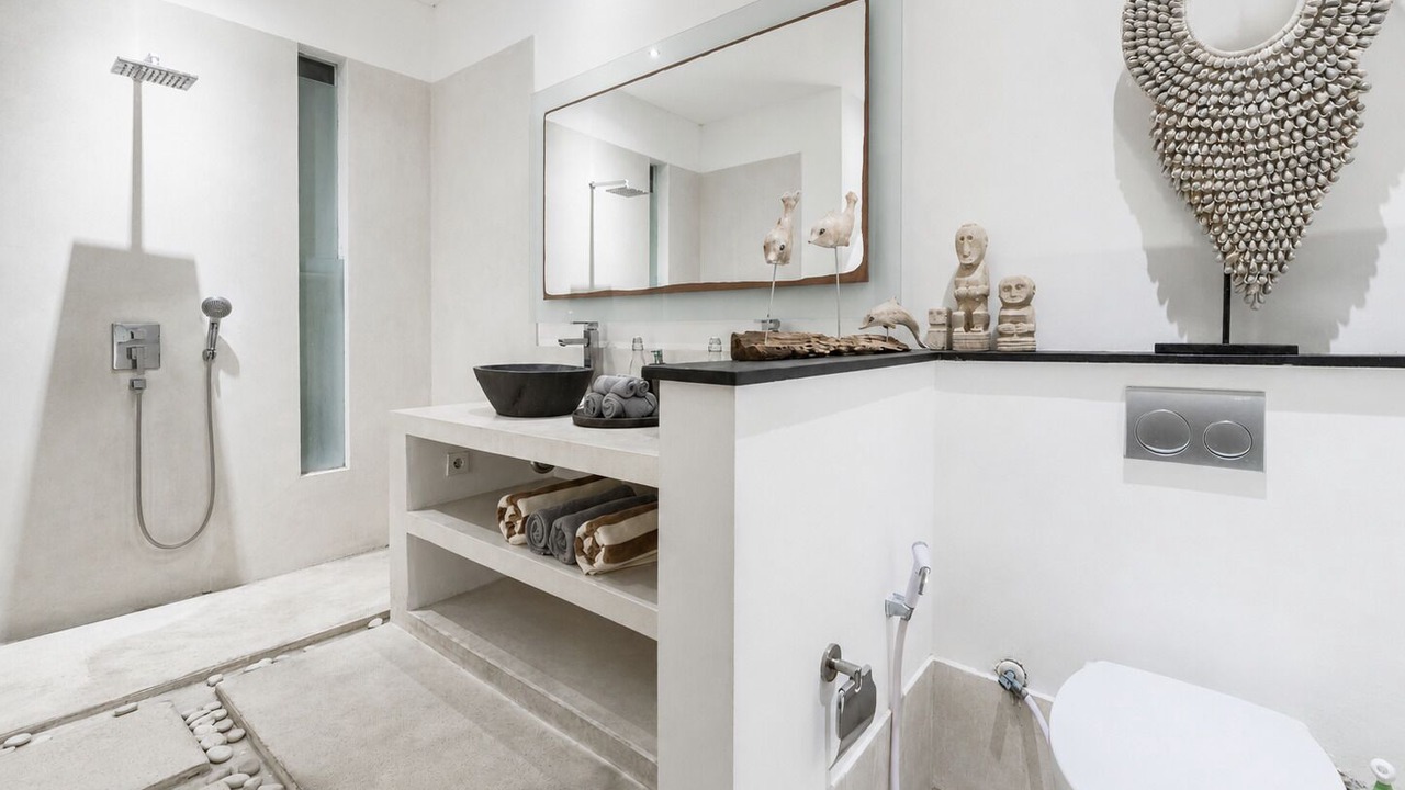 Photo of Bathroom in Drupadi