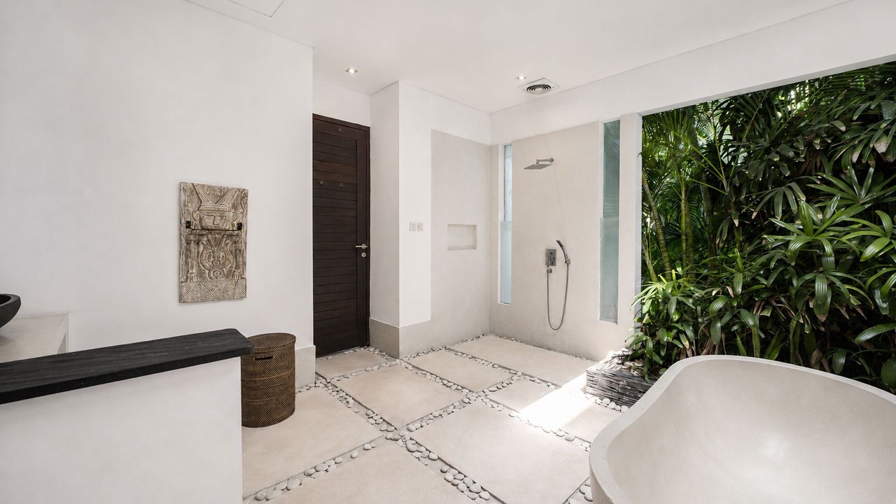 Photo of Bathroom in Drupadi