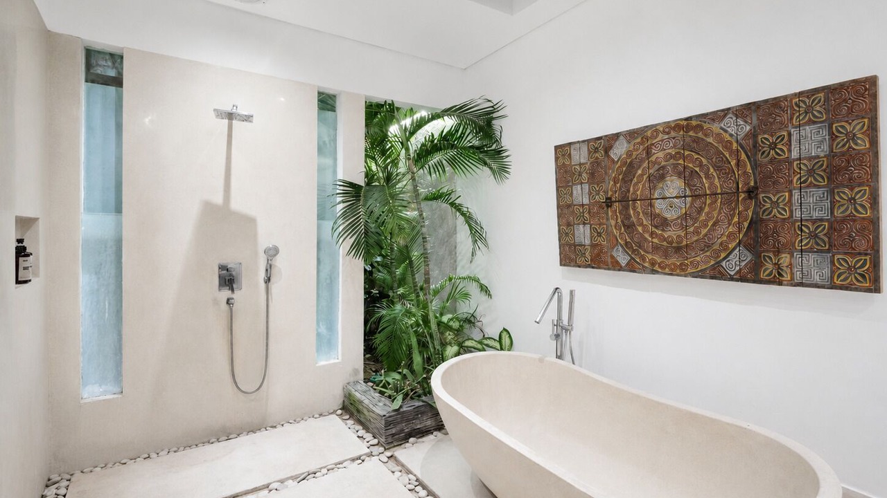 Photo of Bathroom in Drupadi