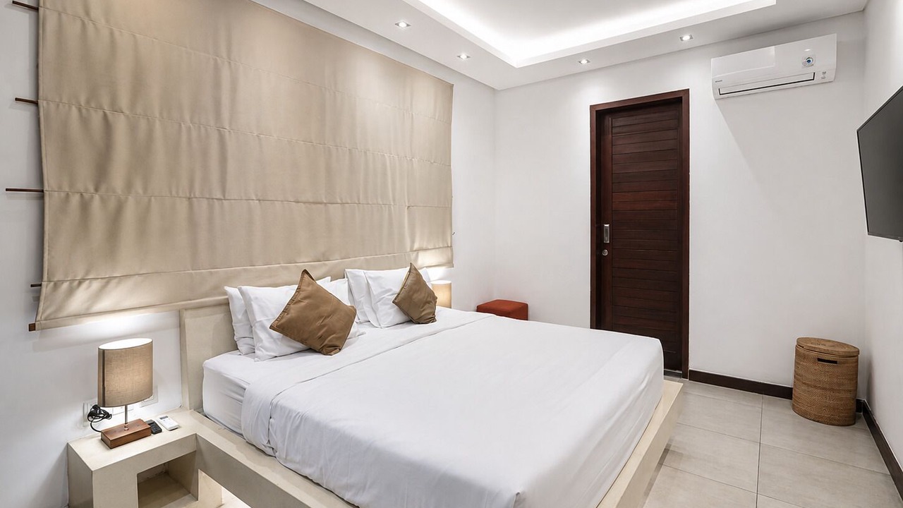 Photo of Bedroom in Drupadi