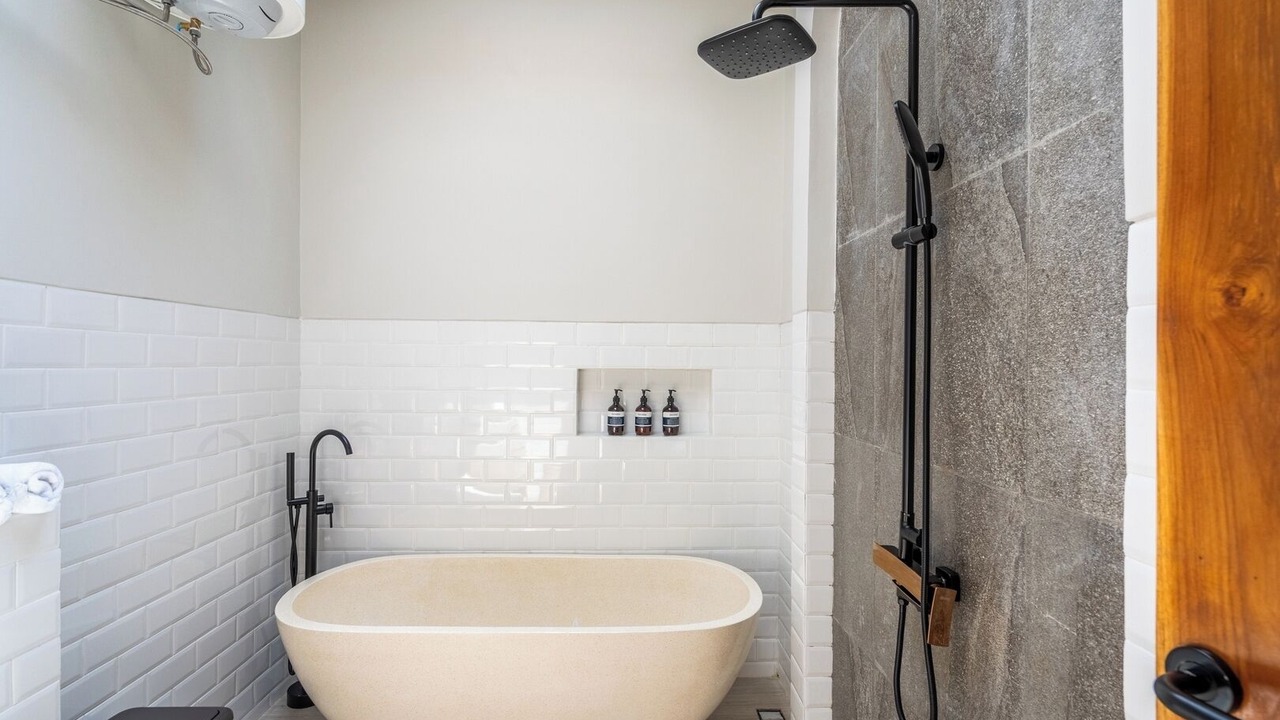 Photo of Bathroom in Singakerta
