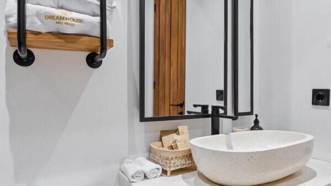 Photo of Bathroom in Penestanan