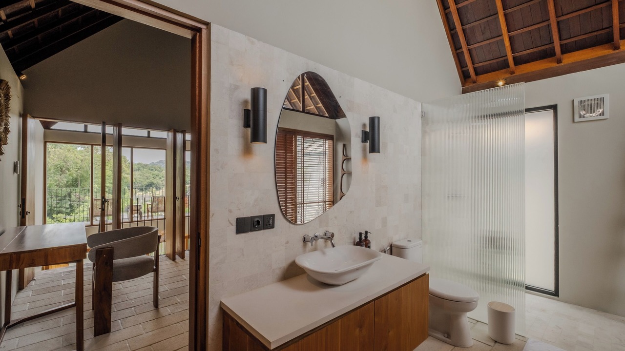 Photo of Bathroom in Uluwatu