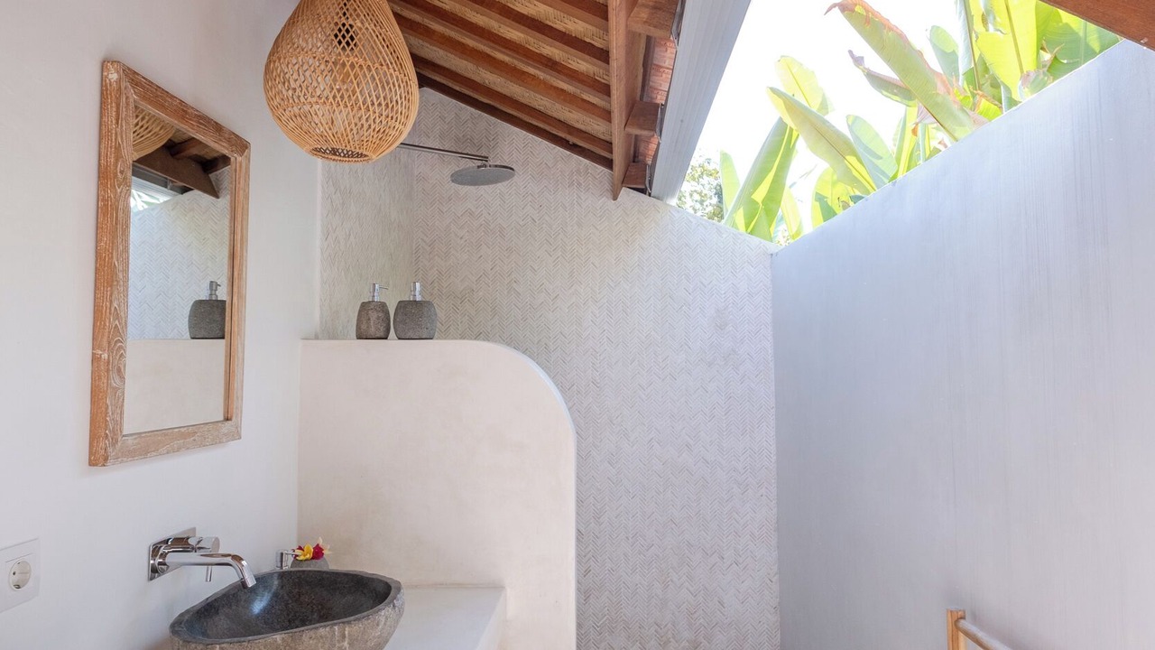 Photo of Bathroom in Uluwatu
