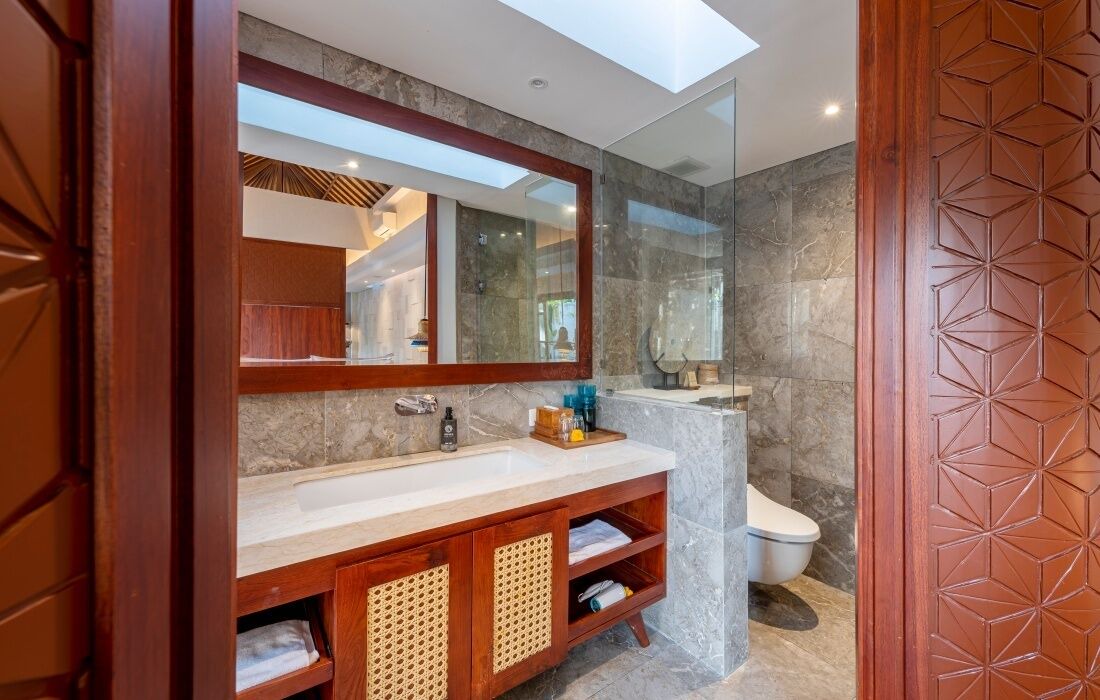 Photo of Bathroom in Sambahan