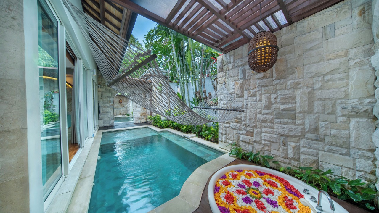 Photo of Outdoor in Sunset Road