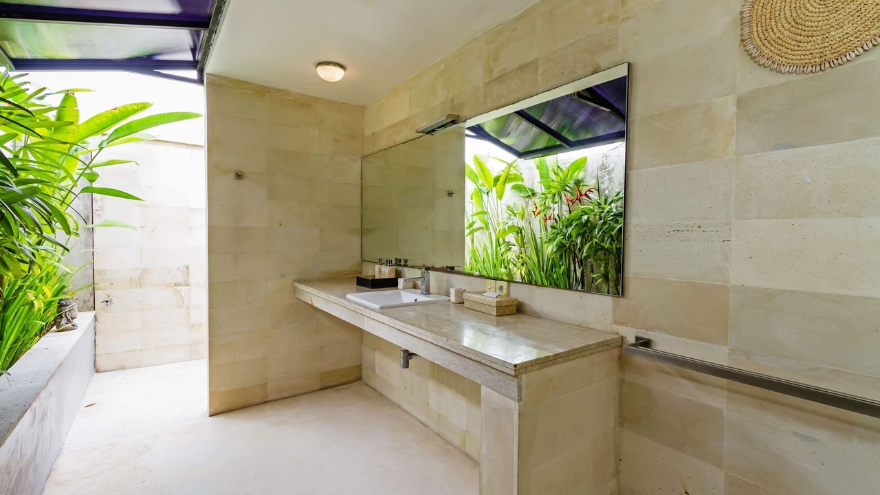 Photo of Bathroom in Central Seminyak