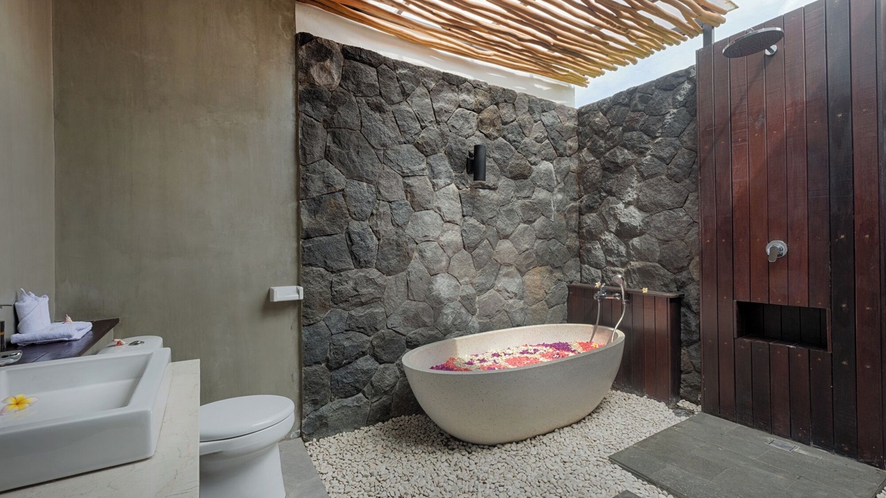 Photo of Bathroom in Lodtunduh