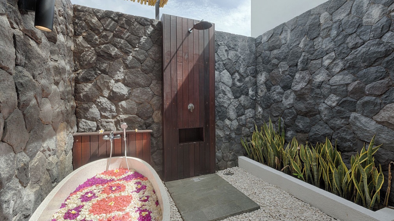 Photo of Outdoor in Lodtunduh
