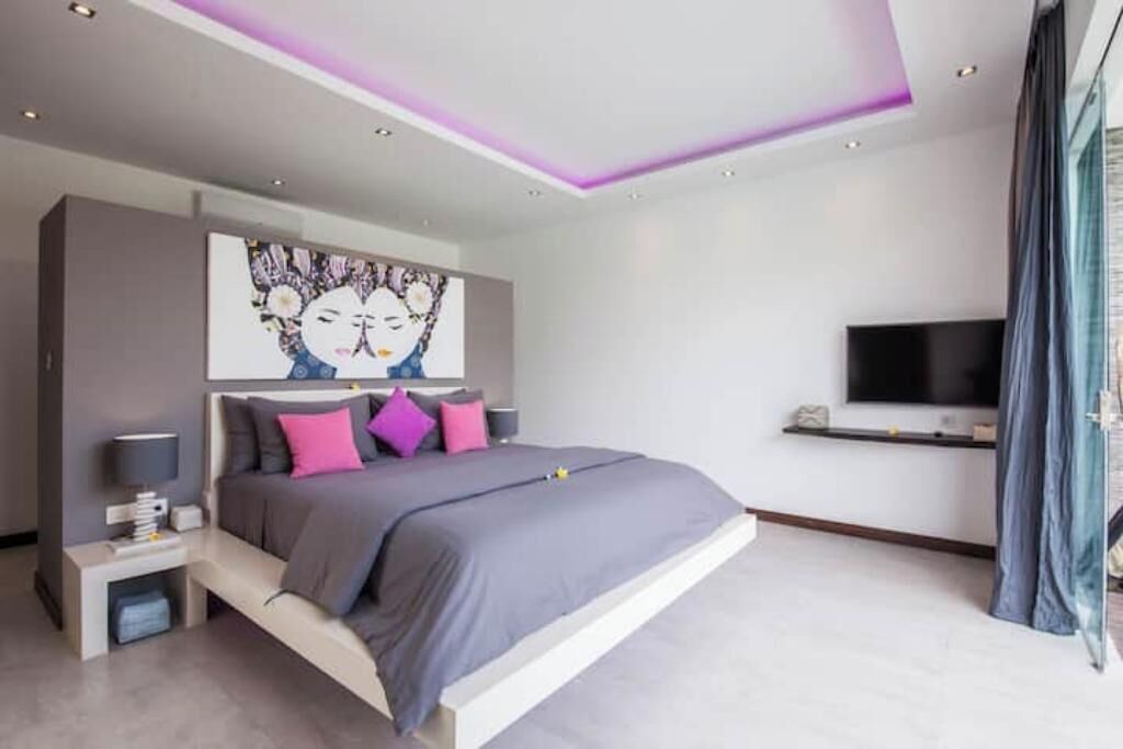 Photo of Bedroom in Sunset Road