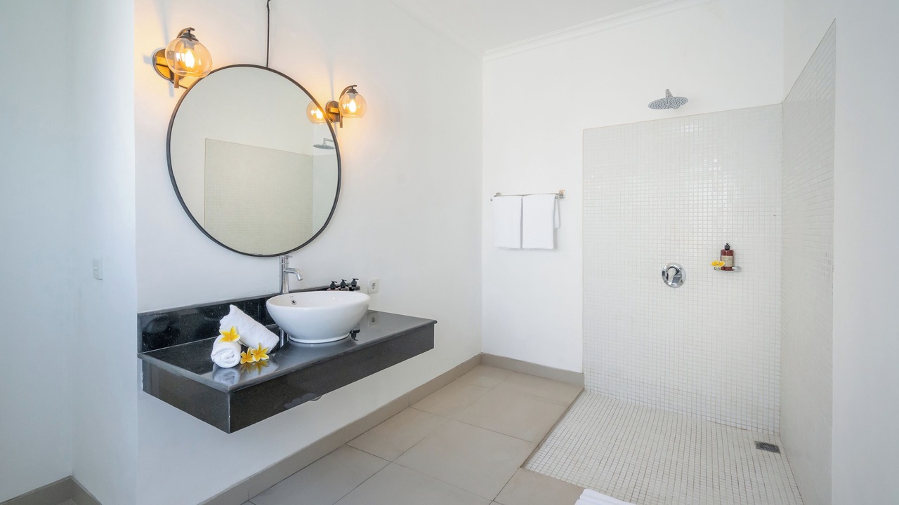 Photo of Bathroom in Drupadi
