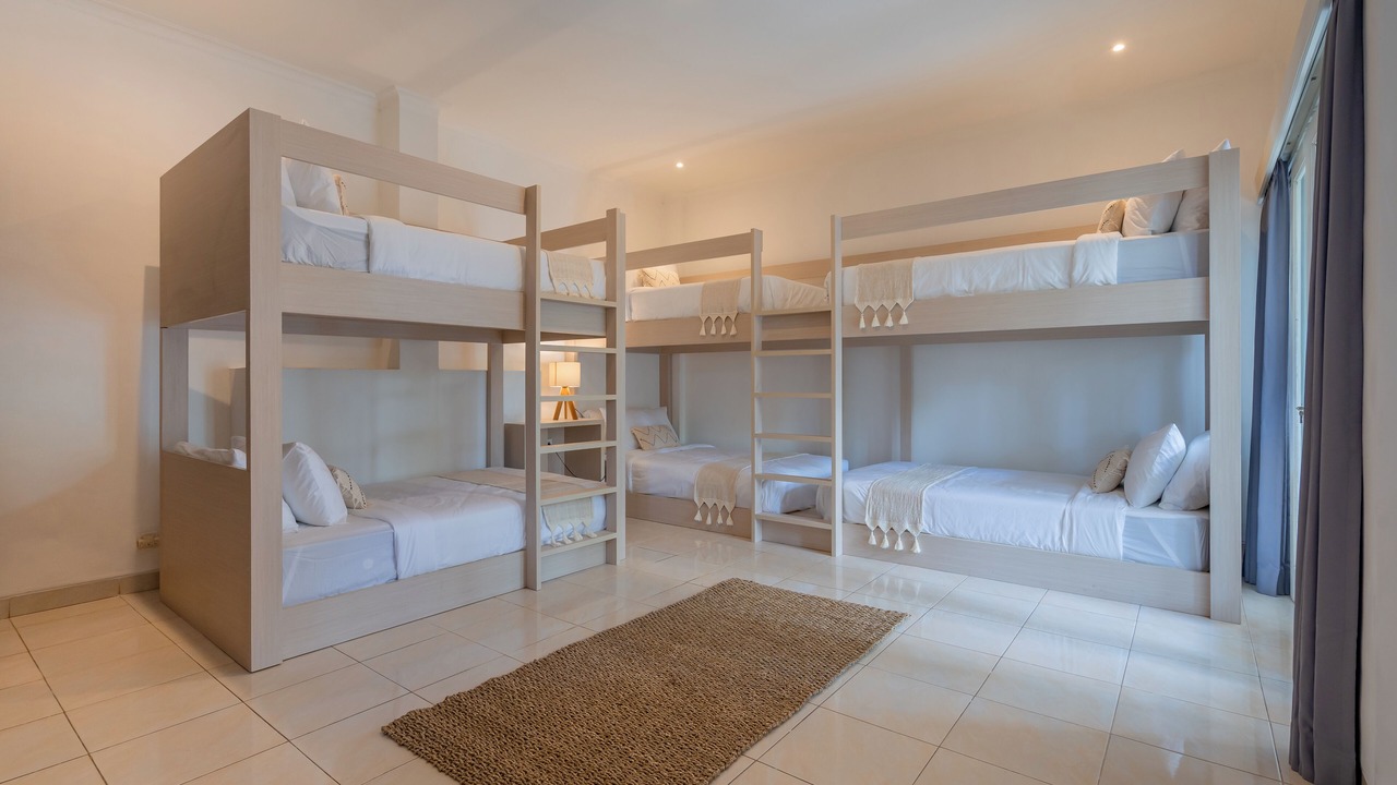 Photo of Bedroom in Drupadi